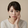小麦アレルギーと肌荒れの特徴を徹底解説！大人の治る確率と改善法